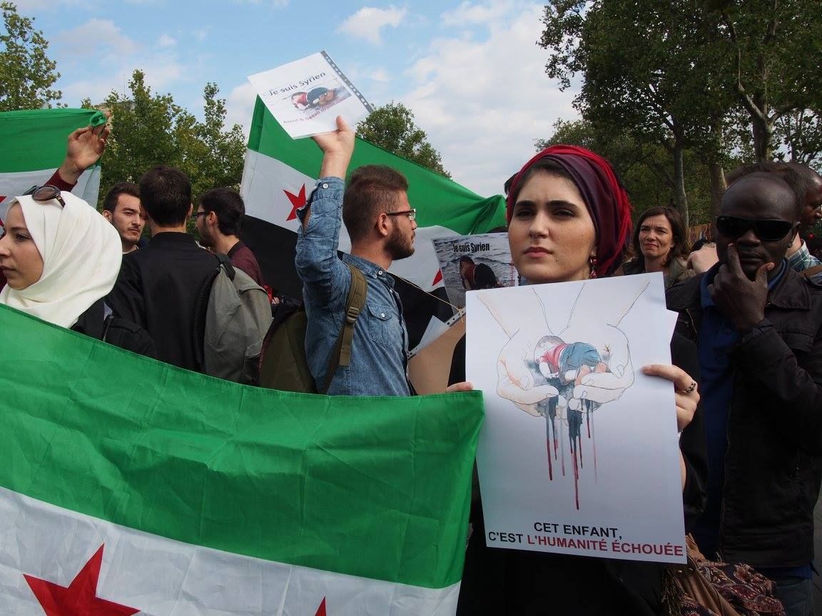 Paris 05/09/2015 : Rassemblement #PasEnNotreNom #Réfugiés #RefugeesDignity #OpenEurope