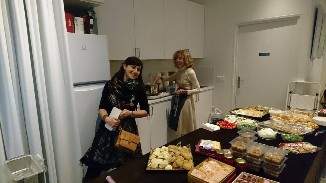 PARIS 04/12/2016 : BAZAR DE NOËL « POUR LES ÉCOLIERS SYRIENS »