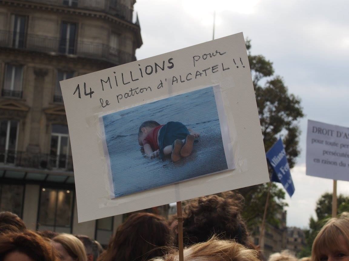 Paris 05/09/2015 : Rassemblement #PasEnNotreNom #Réfugiés #RefugeesDignity #OpenEurope