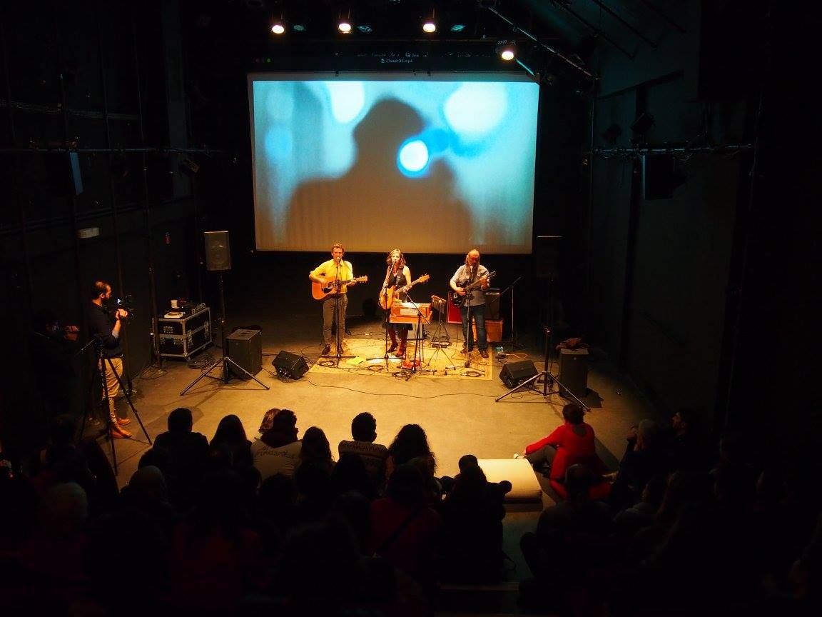 Paris 14/02/2016 : PÉRIL(S) SYRIE « CARTE BLANCHE À L’ASSOCIATION SOURIA HOURIA – TABLE RONDE & CONCERT »
