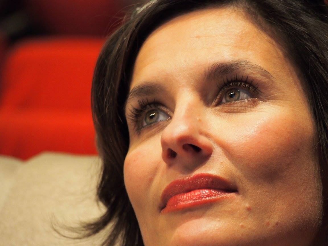 PARIS 07/03/2016 : HOMMAGE À LA FEMME SYRIENNE