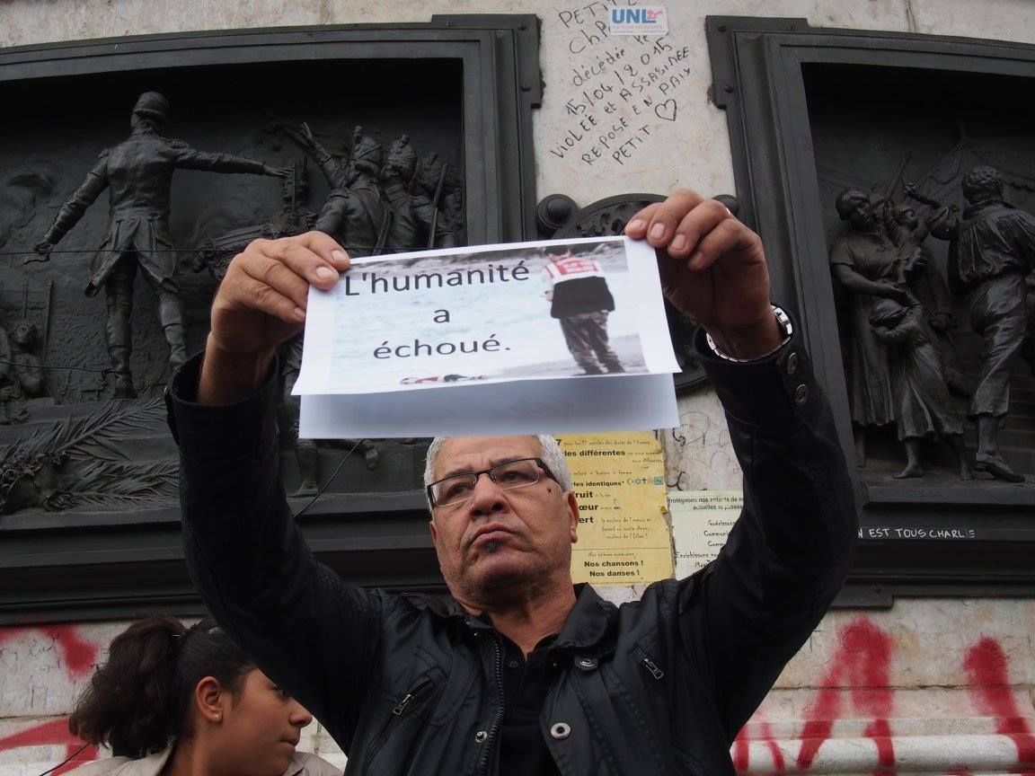 Paris 05/09/2015 : Rassemblement #PasEnNotreNom #Réfugiés #RefugeesDignity #OpenEurope