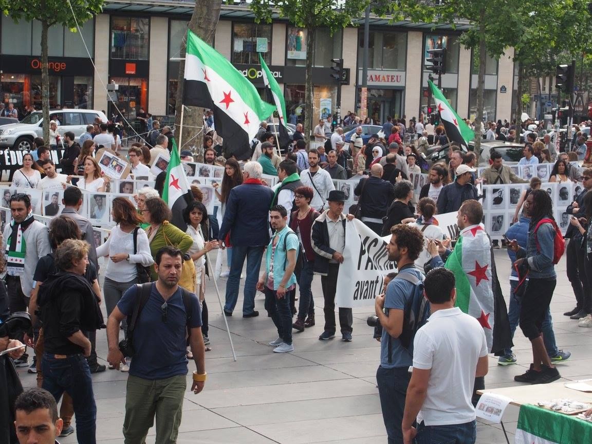 PARIS 11/06/2016 : "Manifestation " LES DÉTENUS D’ABORD / المعتقلون أولا"