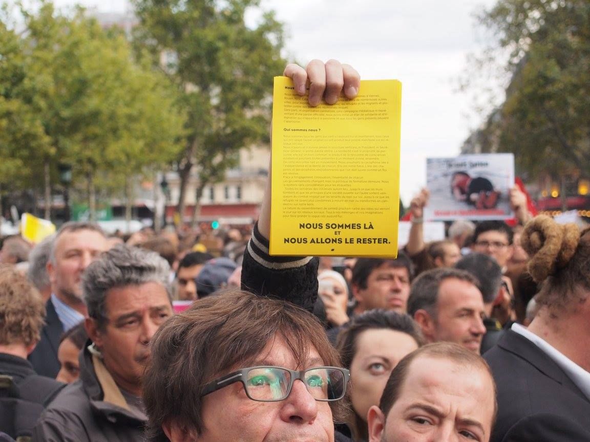 Paris 05/09/2015 : Rassemblement #PasEnNotreNom #Réfugiés #RefugeesDignity #OpenEurope