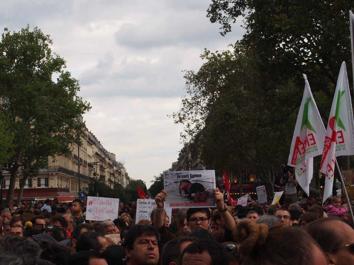 Paris 05/09/2015 : Rassemblement #PasEnNotreNom #Réfugiés #RefugeesDignity #OpenEurope