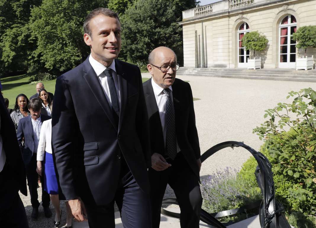 Emmanuel Macron justifie son « aggiornamento » au sujet de Bachar Al-Assad